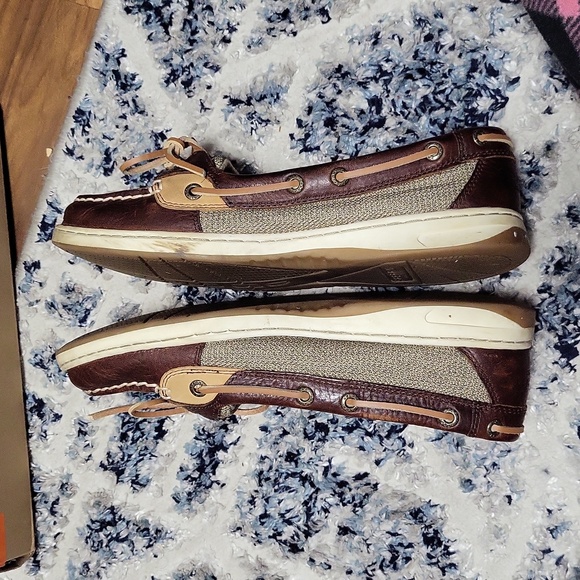 Sperry- Angelfish Brown 9 - Picture 3 of 6